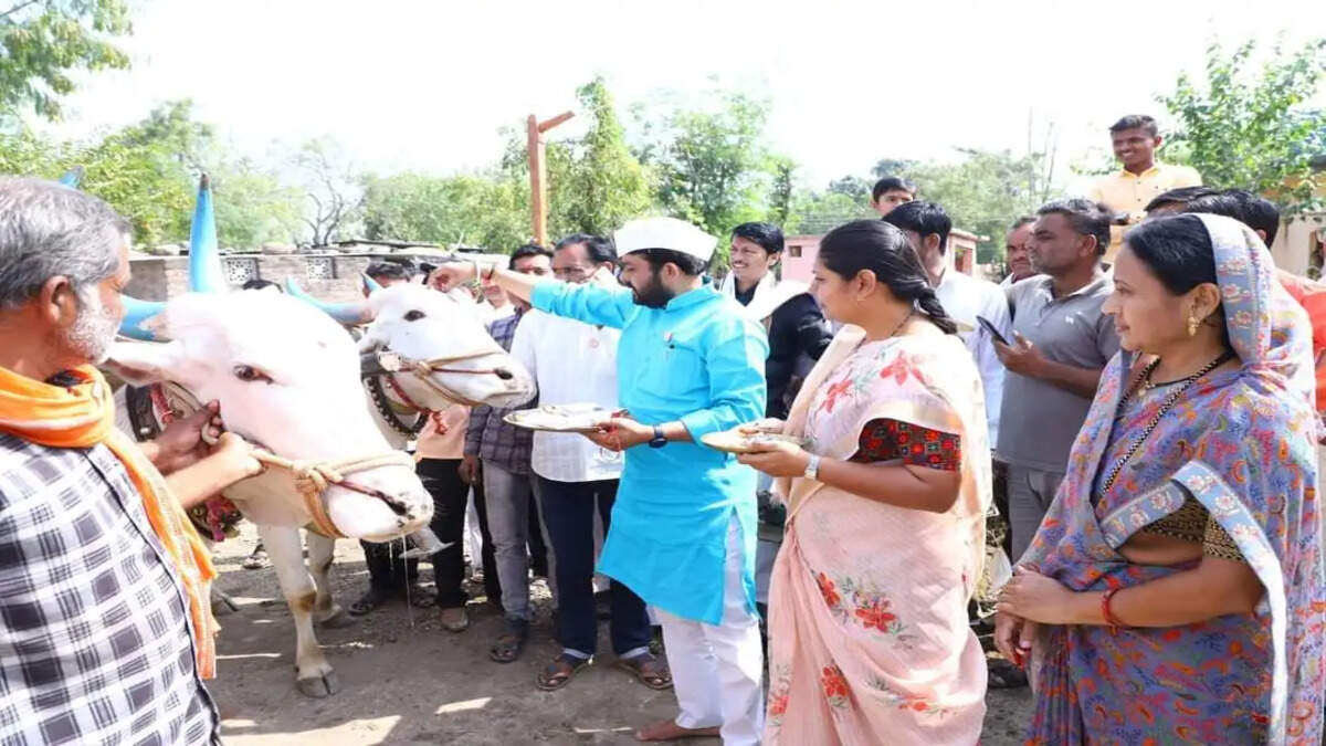 कक