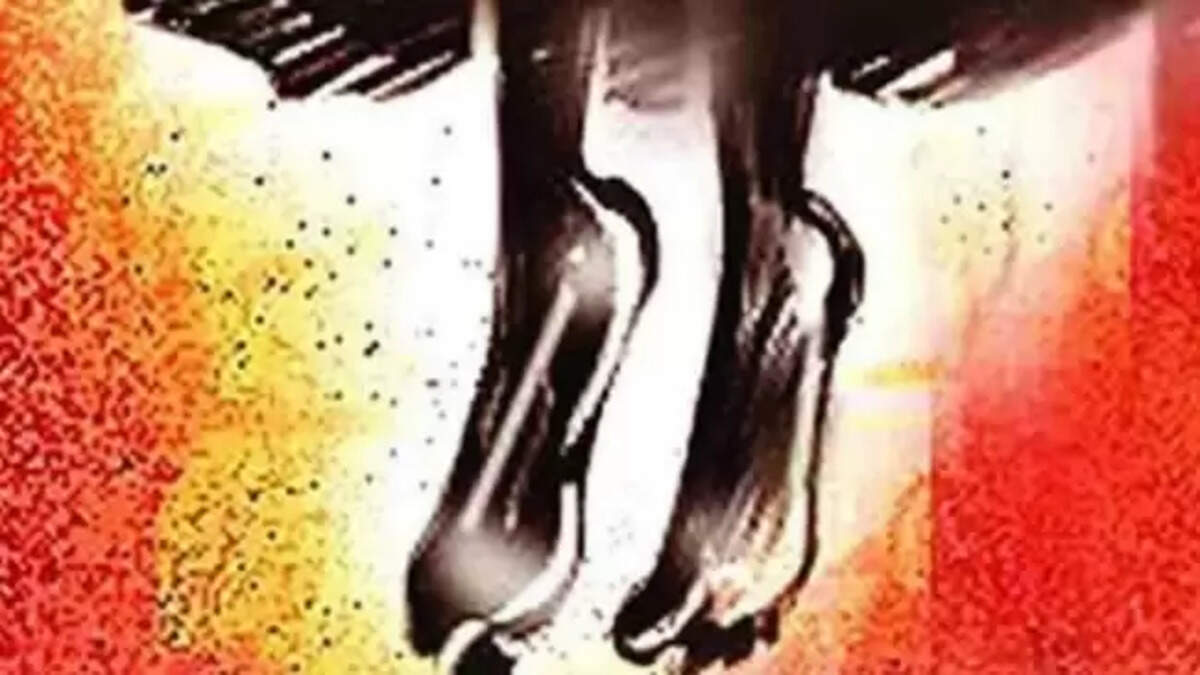 आत्महत्या